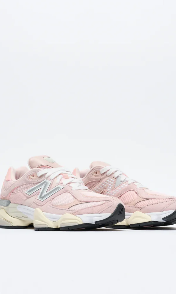 New-Balance-U-9060-CSP-Crystal-Pink-Shell-Pink-2