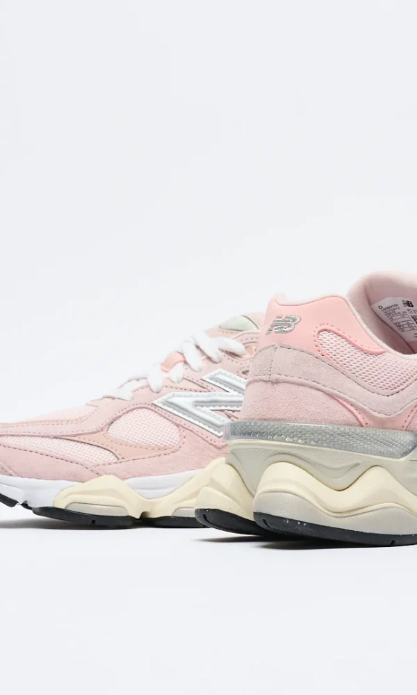 New-Balance-U-9060-CSP-Crystal-Pink-Shell-Pink-5