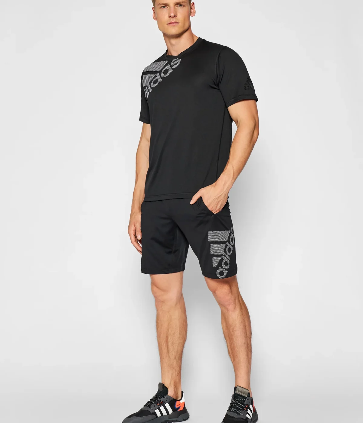 adidas-short-de-sport-4krft-graphic-du0934-noir-standard-fit (1)