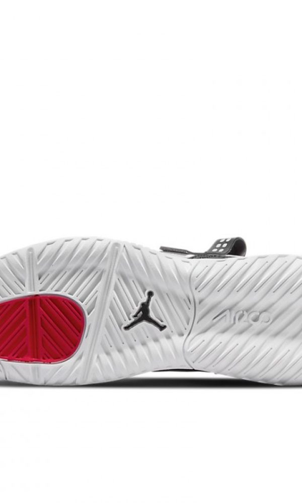 air-jordan-ma2-whiteuniversity-redlight-smoke-greyblack-cv8122-106 (5)