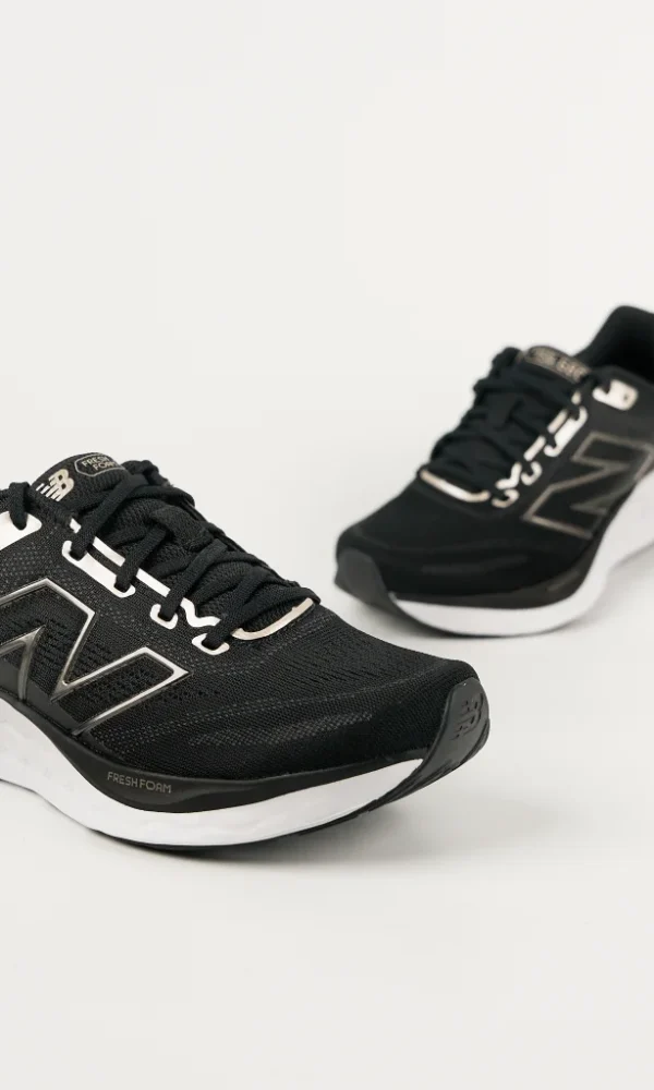 fresh-foam-680v8-nb-running-shoes-black-image01-w680lk8