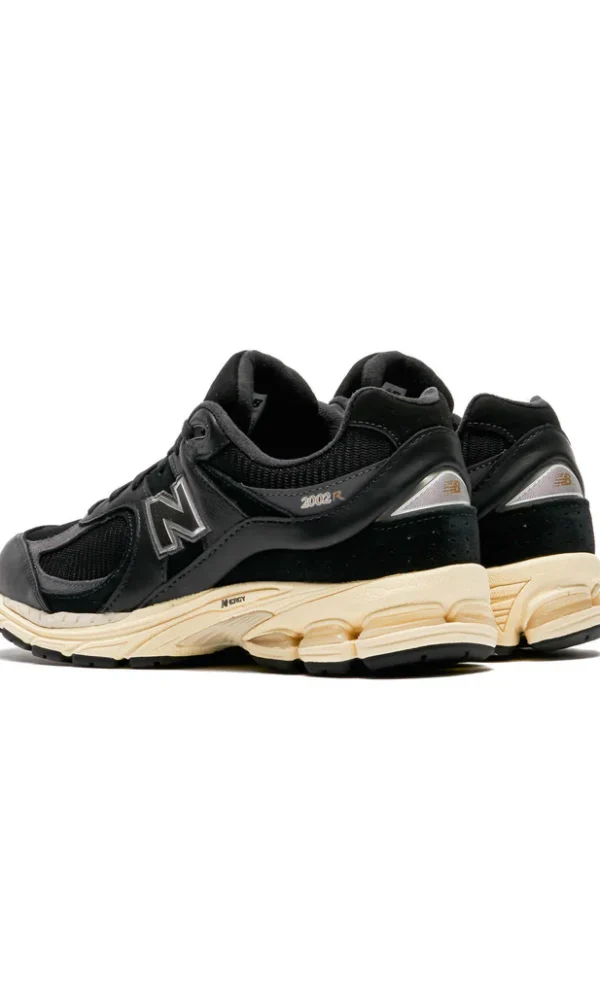 new-balance-m-2002-rib-black-m2002rib-footwear_20_3E_20sneaker-packshots-60